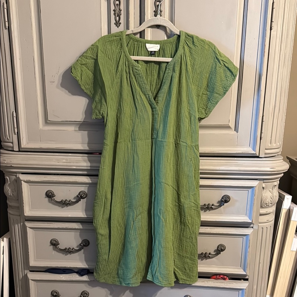 Universal Thread Green Dolman Sleeve V-Neck Sundress